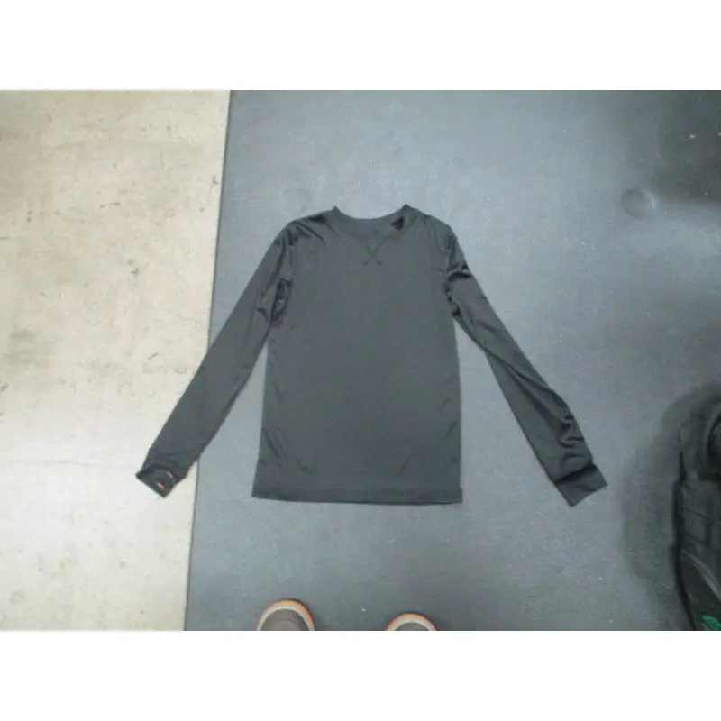 Used Climatesmart Polyster Youth Medium Compression Long Sleeve