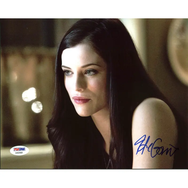 Jessica De Gouw Arrow Authentic Signed 8X10 Photo PSA/DNA #AA82668