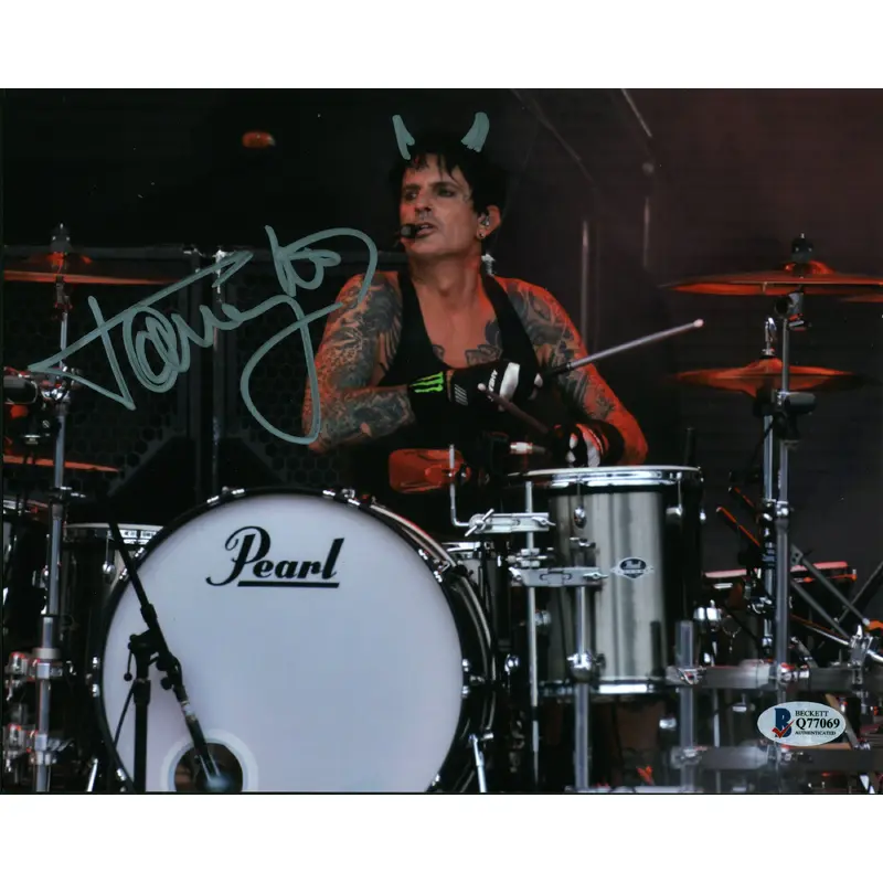 Tommy Lee Motley Crue Authentic Signed 8x10 Photo Autographed BAS #Q77069