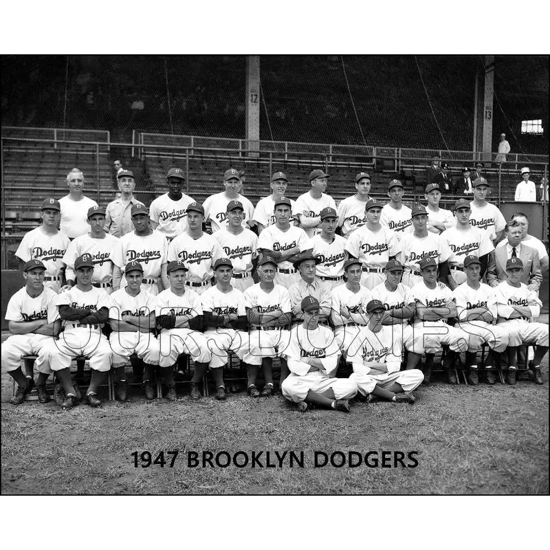 1947 Brooklyn Dodgers 8X10 Photo - Robinson Reese Snider - 2130