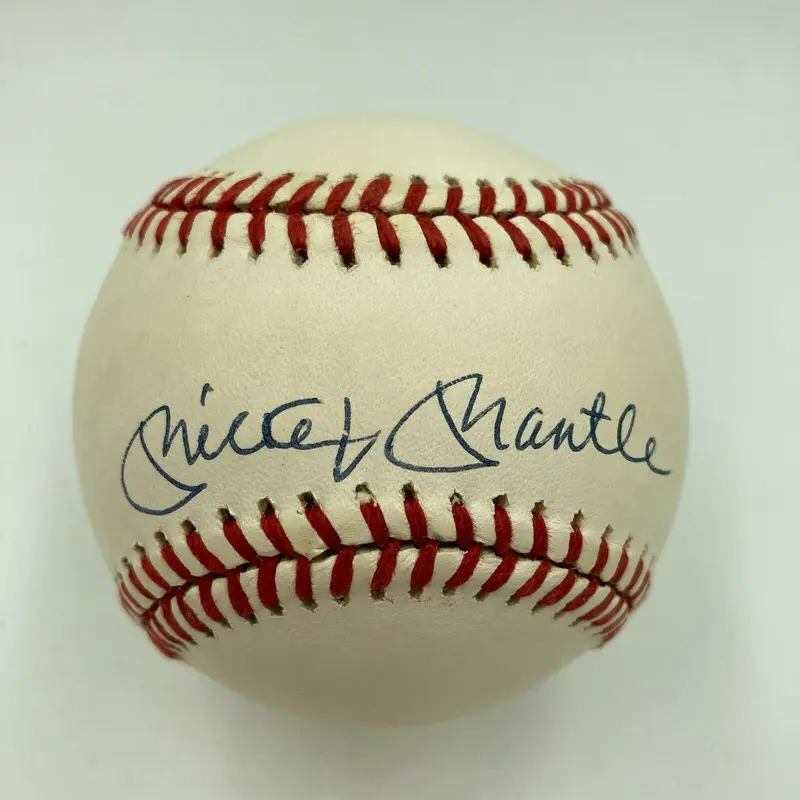 Beautiful Mickey Mantle Signed American League Baseball JSA Graded MINT 9