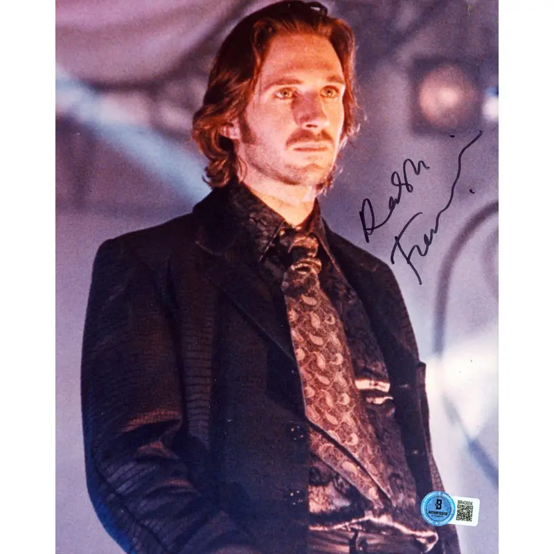 Ralph Fiennes Strange Days Authentic Signed 8x10 Vertical Photo BAS #BR43934