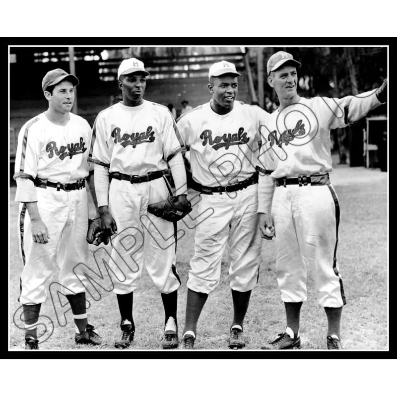 Jackie Robinson 8X10 Photo - 1946 Montreal Royals Dodgers - 645