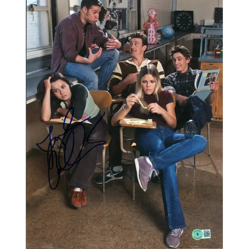Linda Cardellini Freaks & Geeks Authentic Signed 11x14 Photo  BAS #BB22922