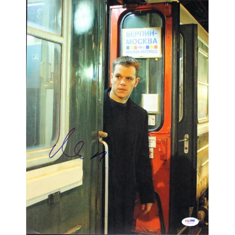 Matt Damon Bourne Identity Signed Authentic 11X14 Photo PSA/DNA #I85129
