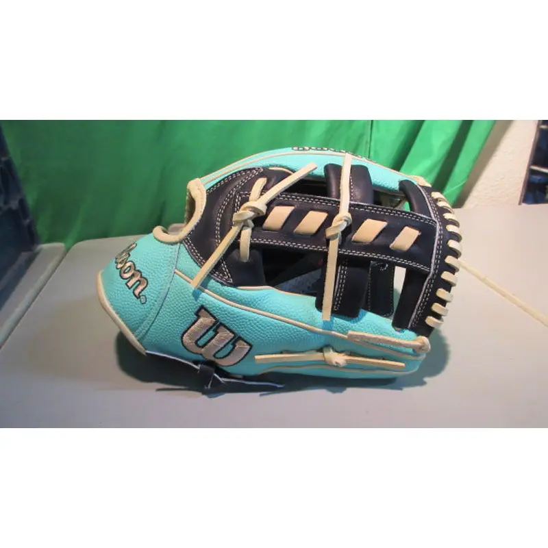 New Spring 2025 A2000 1716SS 11.5 Infield Glove