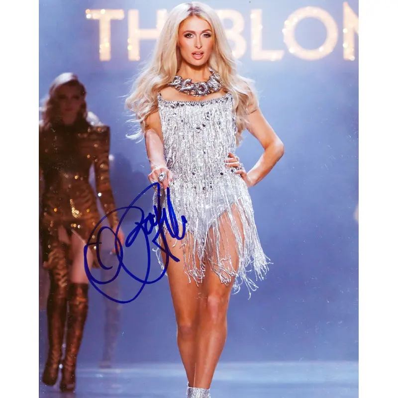 Paris Hilton The Simple Life Authentic Signed 8x10 Photo Autographed BAS #S71349