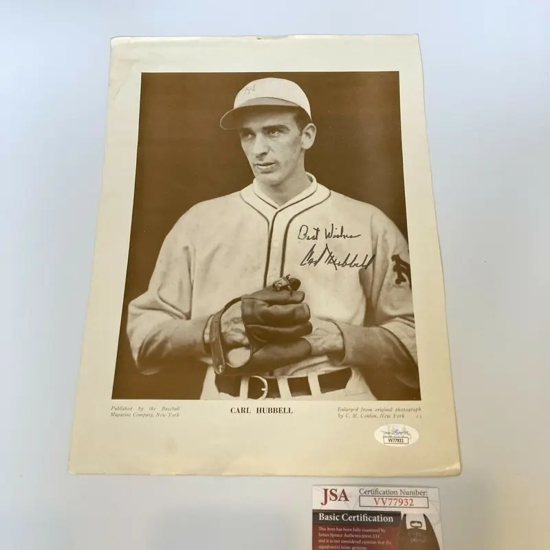 Carl Hubbell Signed Autographed 1942 M114 Baseball Magazine Premium JSA COA