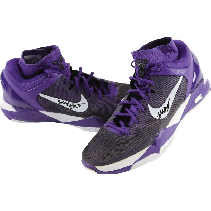 Kobe Bryant Photomatched 2012 Playoffs Game Used Signed Sneakers Panini COA 1/1