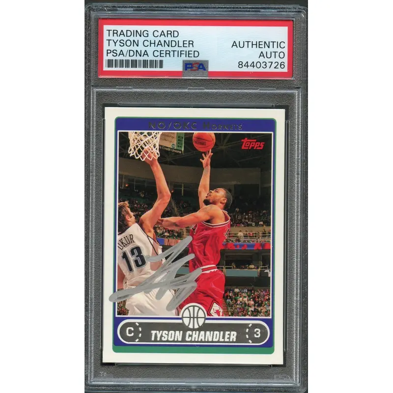 2006-07 Topps Basketball #170 Tyson Chandler Signed Card AUTO PSA Slabbed