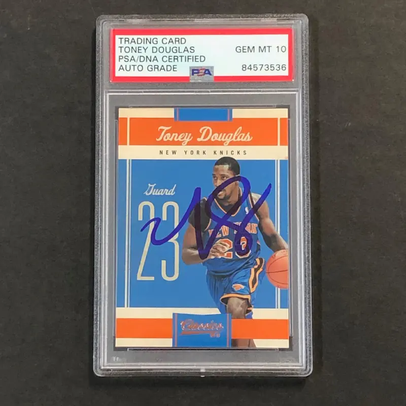 2010-11 Classics Basketball #56 Toney Douglas Signed Card AUTO 10 PSA Slabbed Knicks