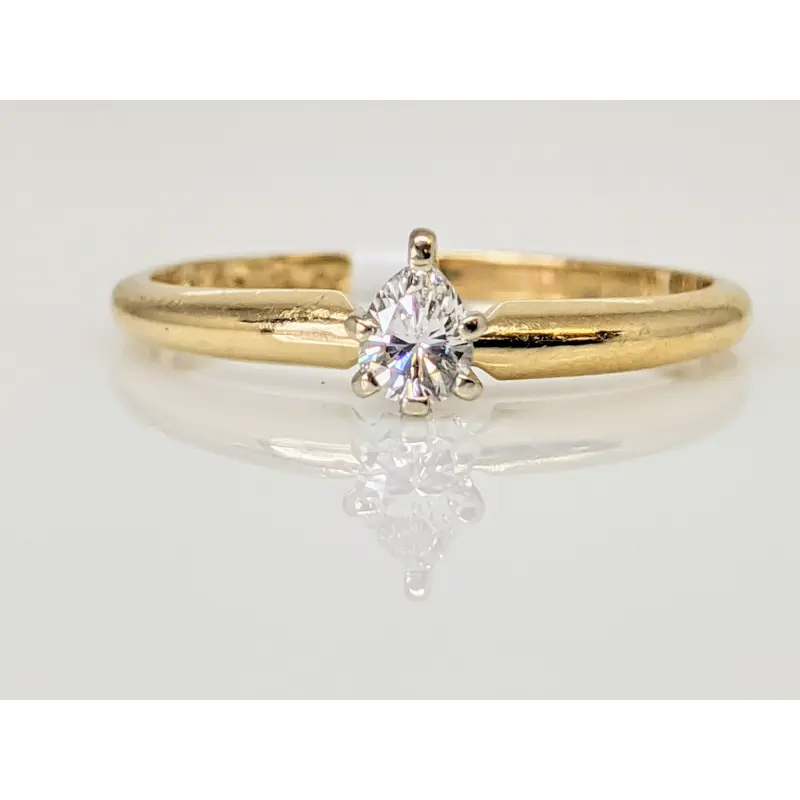 14K .14 CARAT TOTAL SI2 G DIAMOND PEAR SOLITAIRE ESTATE RING 1.6 GRAMS