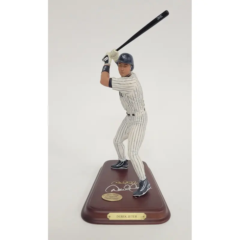 Derek Jeter Signed Autographed Danbury Mint Yankees Statue w/ Beckett LOA