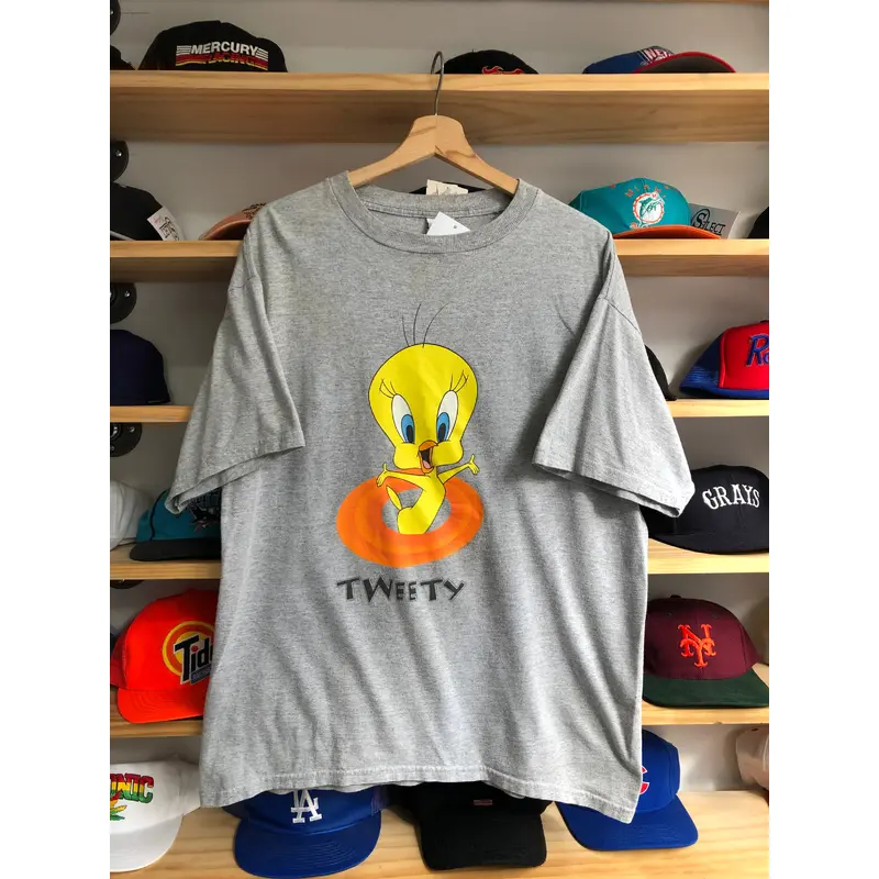 Vintage 1997 Looney Tunes Tweety Tee Size Large
