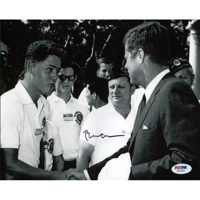 Bill Clinton Signed 8X10 Photo Meeting John F. Kennedy In 1963 PSA/DNA #X01260