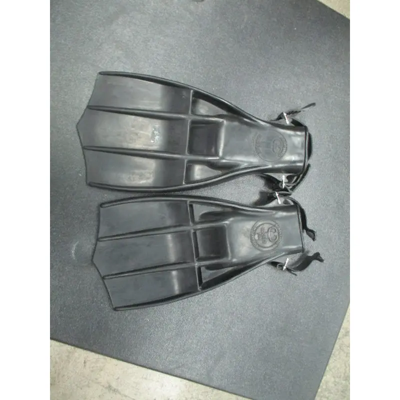 Used U.S. Divers Aqua-Lung Size OSFM Rocket Fins