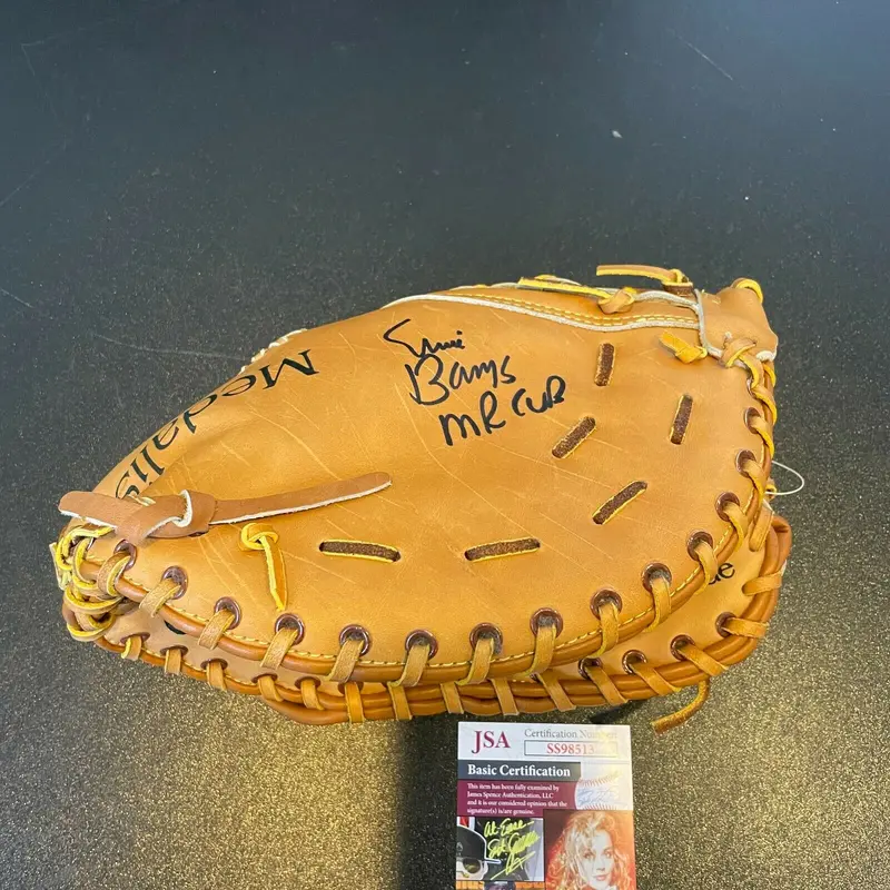 1950's Ernie Banks Signed Autographed Game Model Baseball Glove JSA COA