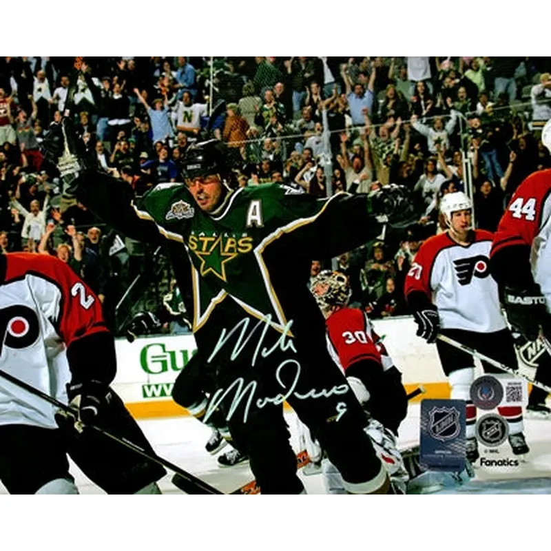 Mike Modano Autographed Dallas Stars (500th Goal) 8x10 Photo - Beckett
