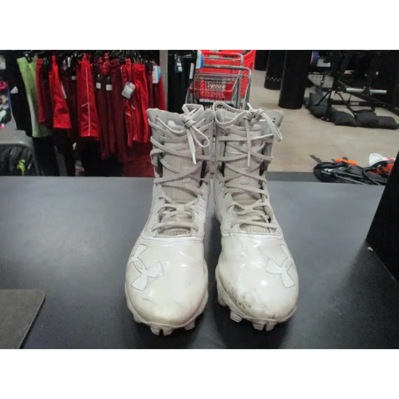 Used Under Armour Highlight Size 9 High Top Football Cleats
