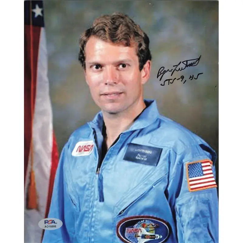 Byron K. Lichtenberg signed 8x10 photo PSA/DNA Autographed Space Worker