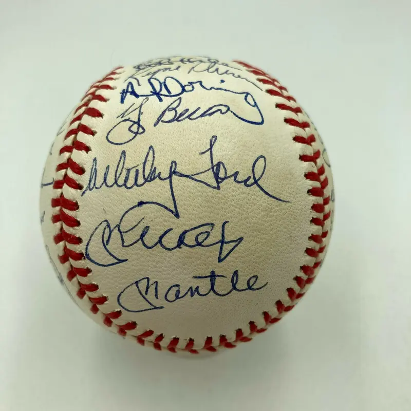 1961 New York Yankees World Series Champs Team Signed Baseball Mickey Mantle PSA